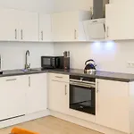 Studio Apartment - Terrace, Private Parking Place
