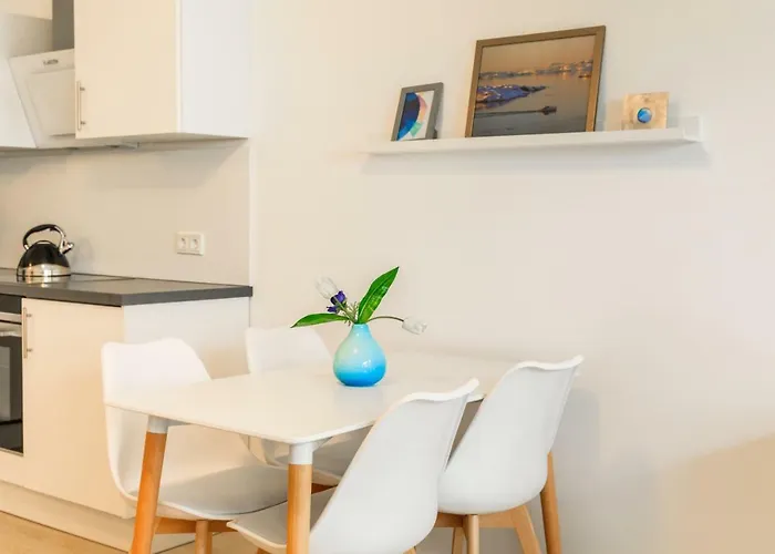 Studio Apartment - Terrace, Private Parking Place
